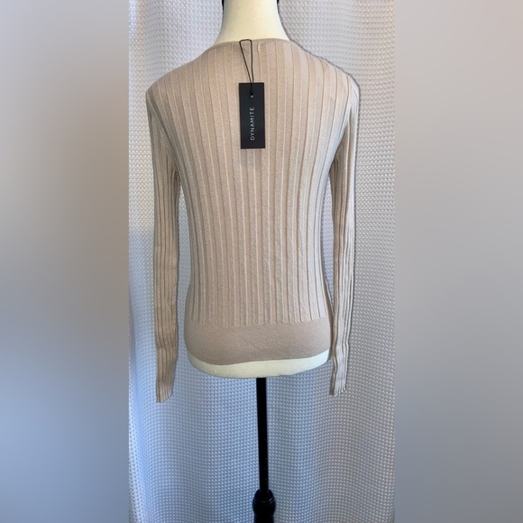 Women’s Dynamite ribbed stretchy long sleeves wrap knit sweater size medium‎ - Picture 10 of 12